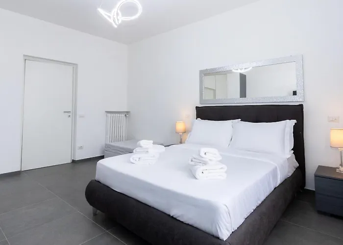 Travel House